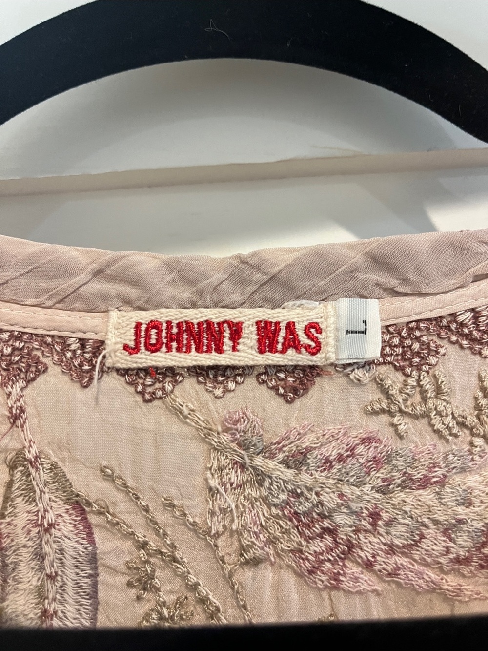 Johnny Was Pale Blush Embroidered V-Neck Tunic - Picture 2 of 3